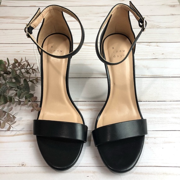A New Day Black Sandal Heels NWT - Picture 2 of 8